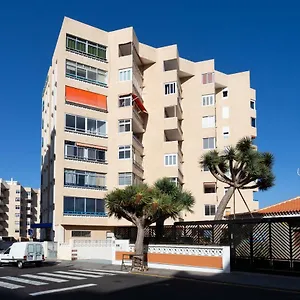 El Faro: Vistas Panorámicas Y Ubicación Perfecta Candelaria